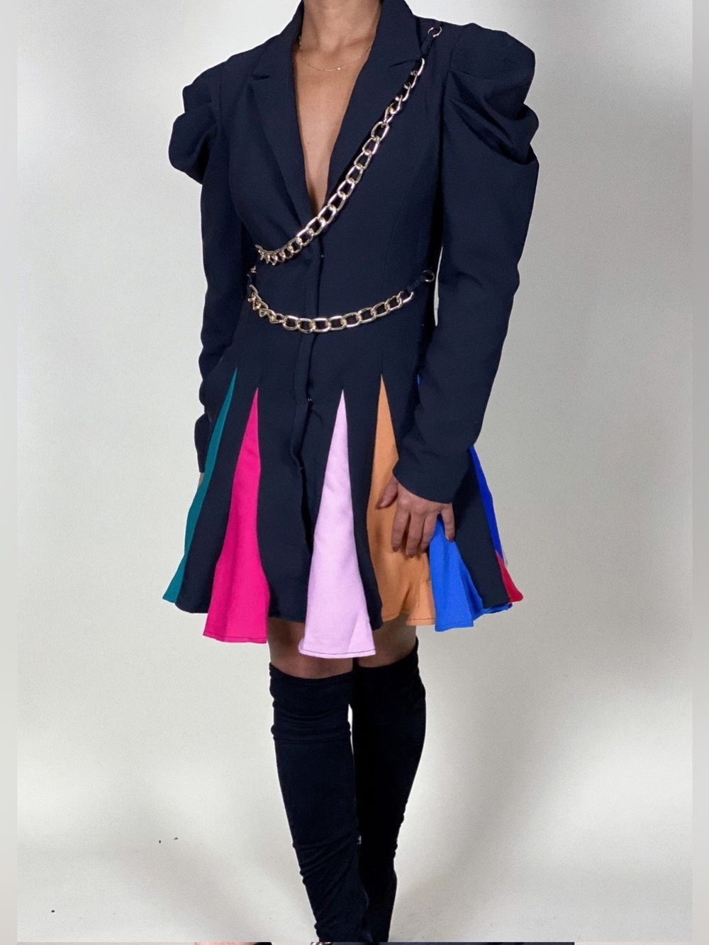L'ATISTE by Amy Black Coat Dress Rainbow Pleated Skirt Gold Chains Size S - Picture 3 of 16